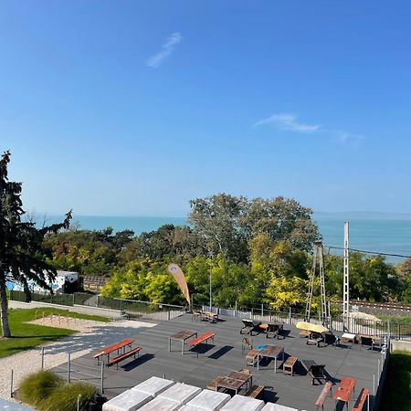 Hedon Brewing Niko Apartment - 200 Meter To The Beach Balatonvilágos Exteriör bild